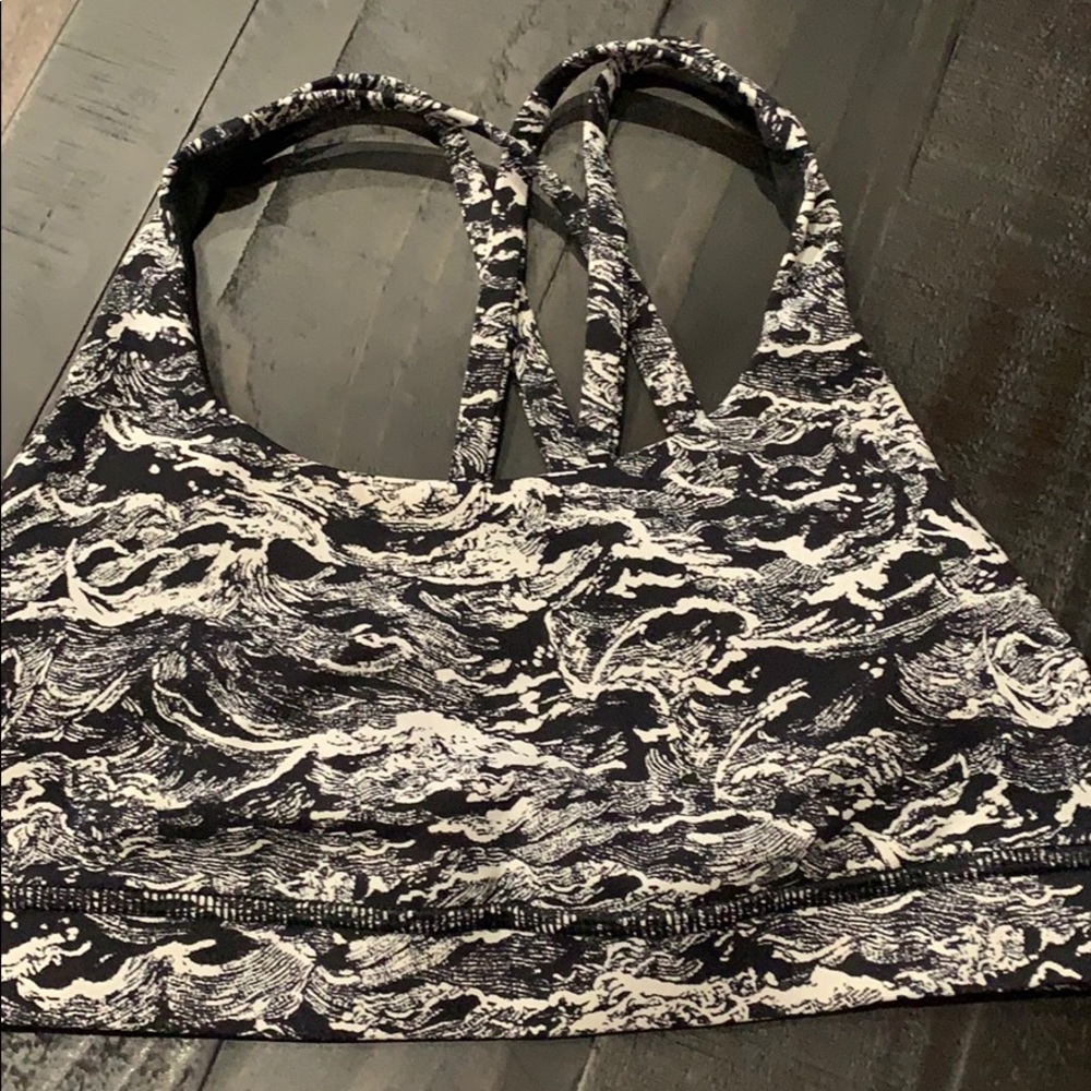 Lululemon Energy Bra, Size 4